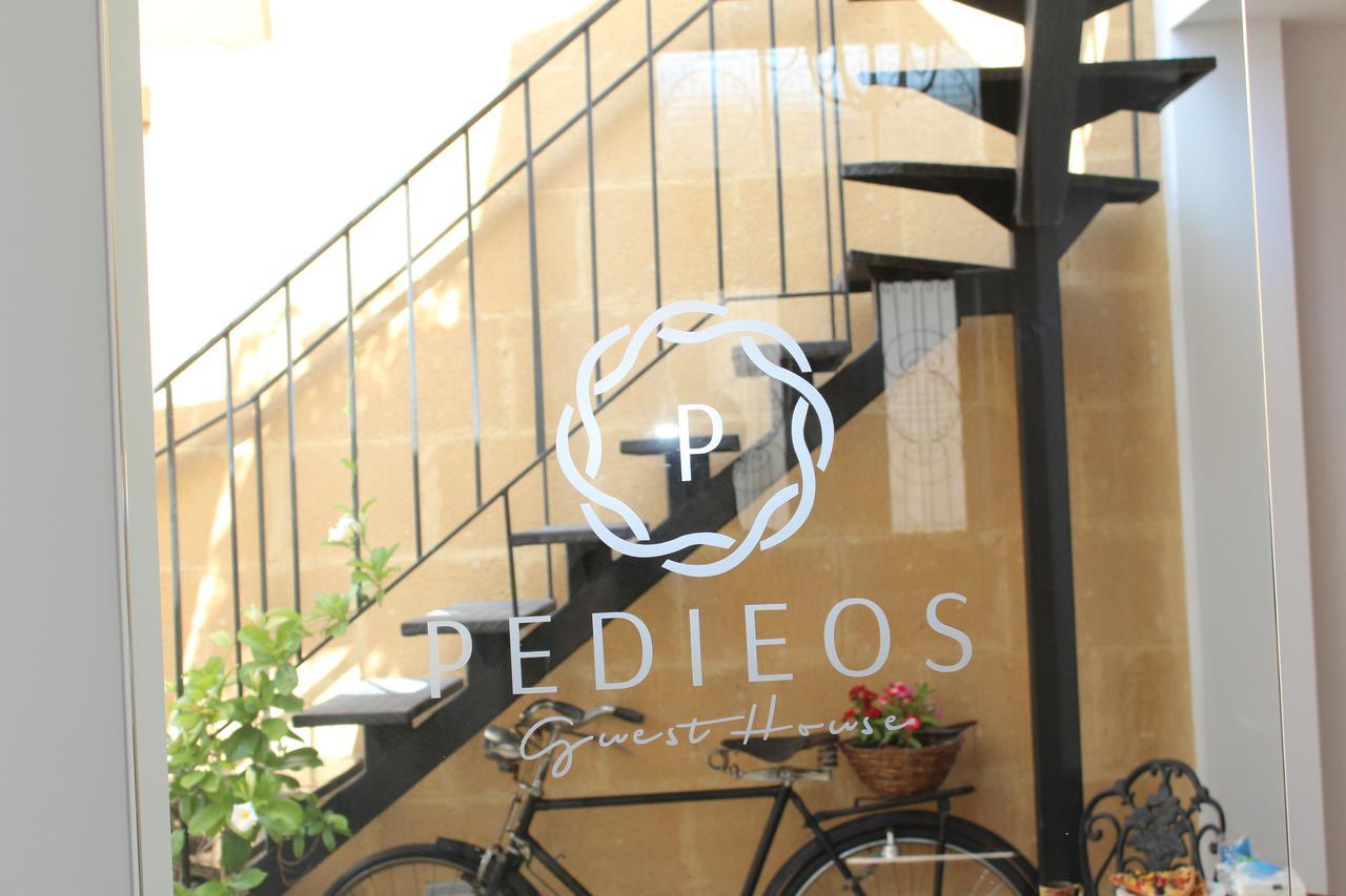 Pedieos Guest House Nicósia Exterior foto